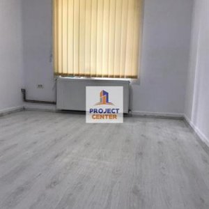 Spatiu 2 camere, Ultracentral, Pitesti