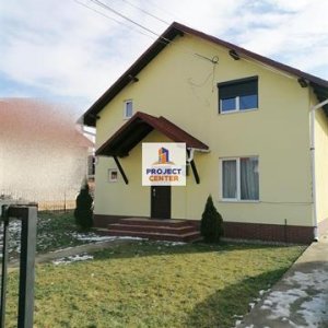 Vila 4 camere, Stefanesti, pasarela