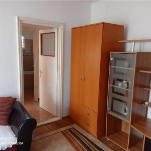 Apartament doua camere decomandat Calea Bucuresti