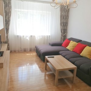 Apartament modern 3 camere, Eremia, loc de parcare