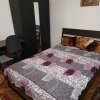 Apartament 3 camere, 2 bai, decomandat, Gavana 3, etajul 2 thumb 2