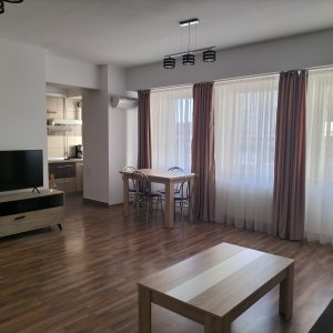 Apartament de lux, ultracentral, doua camere