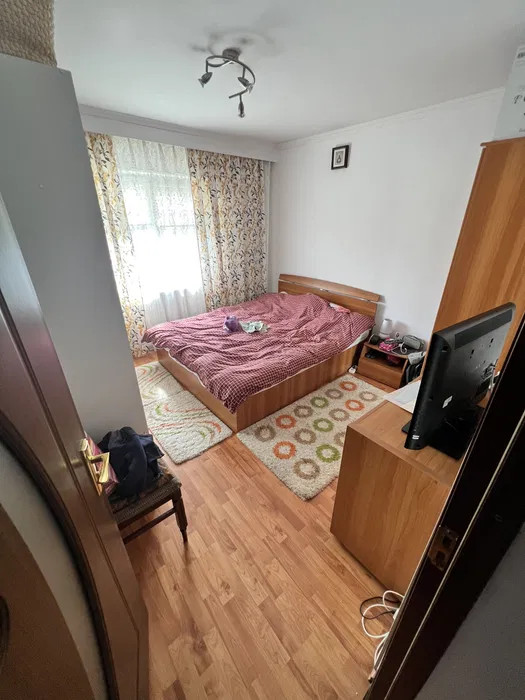 Apartament 3 camere, decomandat, 2 bai, balcon, Tudor Vladimirescu 2