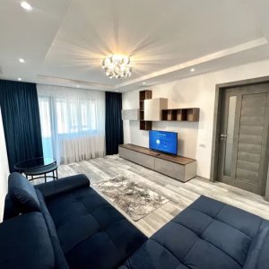 Apartament Ultracentral 3 camere modern- prima inchiriere
