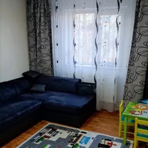 Apartament 3 camere, Trivale, etajul 2