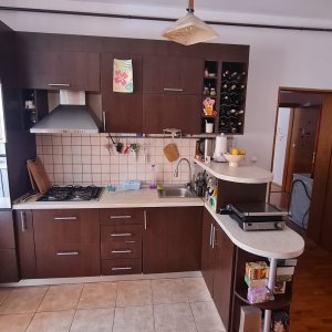 Apartament 3 camere Craiovei, bloc nou