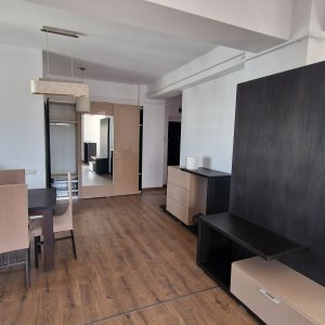 De inchiriat apartament 3 camere Ultracentral