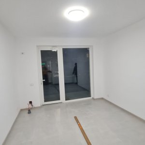 Spatiu comercial Ultracentral, parter, stradal