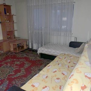 Apartament 2 camere, semidecomandat, Gavana 3, Piata