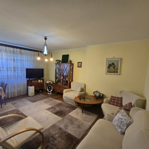 Apartament 4 camere Popa Sapca, etaj 2, vedere pe doua parti