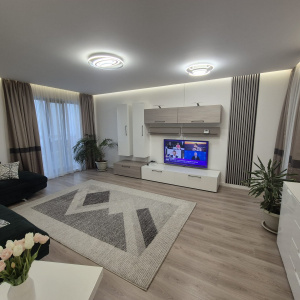 Apartament 2 camere Central, bloc nou, vizavi de Finante, parcare