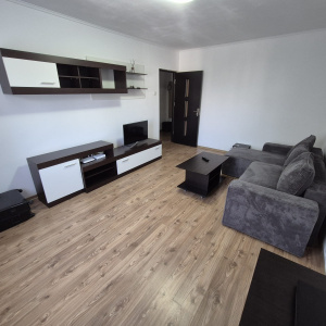 Apartament 3 camere zona Lidl Bere, etaj 3, renovat