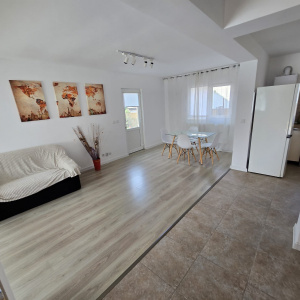 Vila Moderna 4 camere - Stefanesti, zona rezidentiala