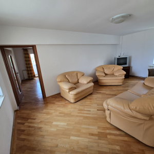 Apartament 3 camere Ultracentral, etaj 2, 2 balcoane