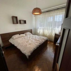 Apartament 3 camere Centru - mobilat, utilat, centrala termica