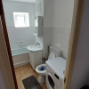 Apartament 2 camere, semidecomandat, Fratii Golesti, et. 2 thumb 4