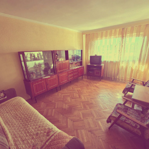 Apartament 4 camere Nord, etaj 6/10, potrivit pentru o familie