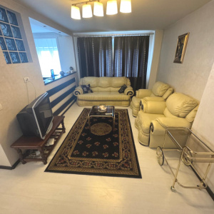 Apartament 5 camere Gavana 3