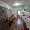 Apartament 3 camere Trivale, decomandat, mobilat, utilat - etaj 2 thumb 2