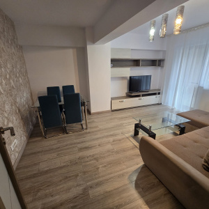 Apartament 2 camere Central, etaj 2, bloc nou